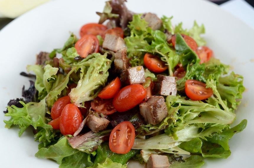 Rajcatovy salat s lilkem