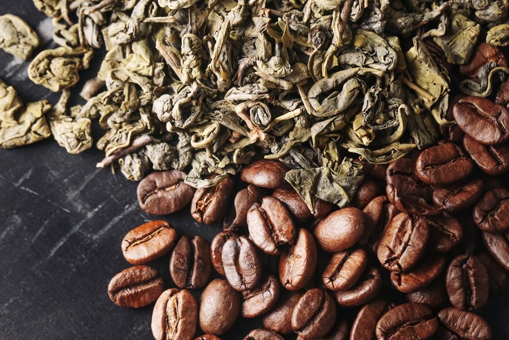 Kvalitní zrna by měla mít stejnou velikost a barvu. V balení by měl být minimální počet spálených zrn.